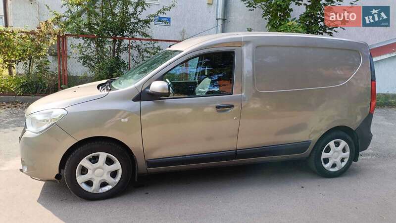 Грузовой фургон Dacia Dokker 2015 в Сумах фото 3 Грузовой фургон Dacia Dokker 2015 в Сумах