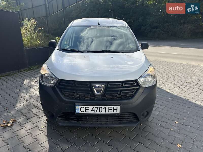 Грузовой фургон Dacia Dokker 2017 в  фото Грузовой фургон Dacia Dokker 2017 в