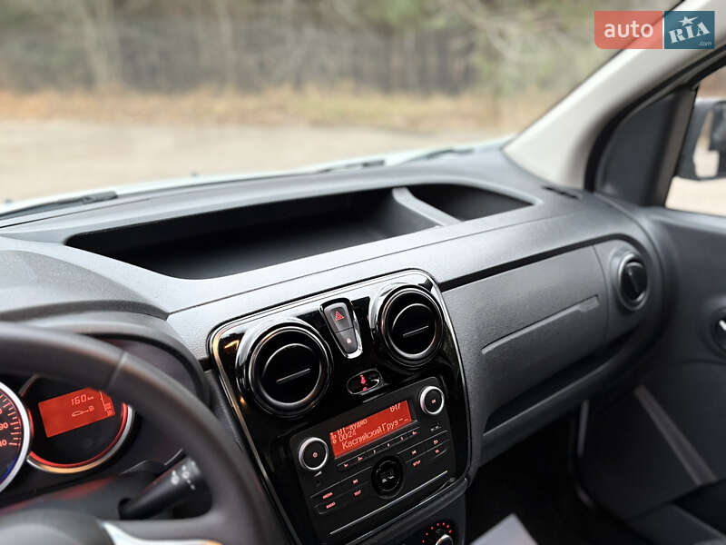 Минивэн Dacia Dokker 2020 в Радомышле фото 29 Минивэн Dacia Dokker 2020 в Радомышле