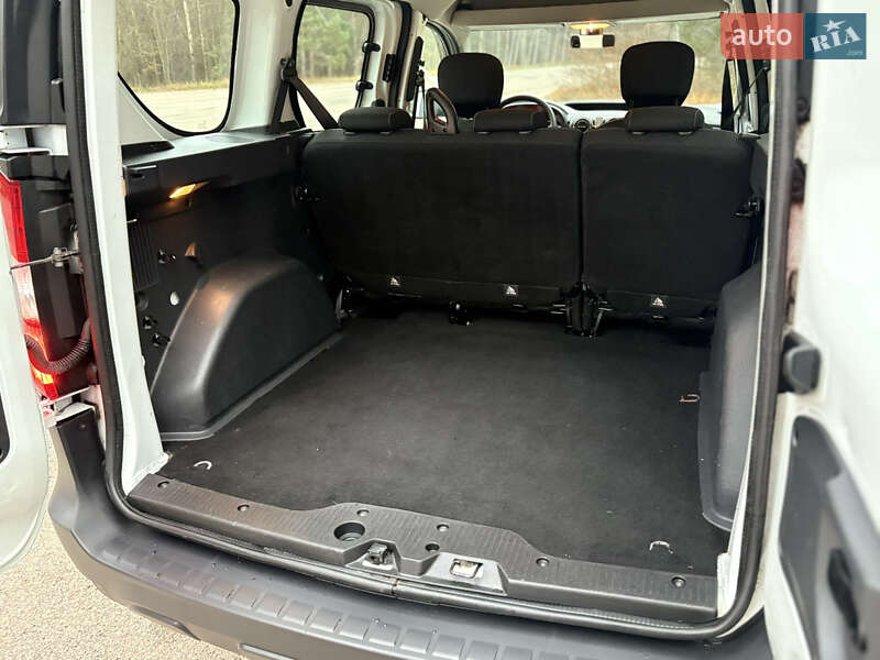 Минивэн Dacia Dokker 2020 в Радомышле фото 44 Минивэн Dacia Dokker 2020 в Радомышле