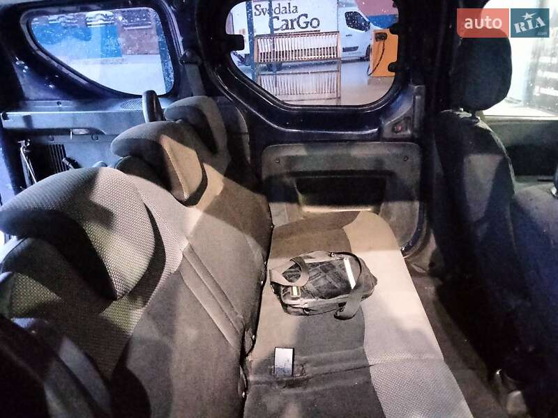 Минивэн Dacia Dokker 2013 в Тернополе
