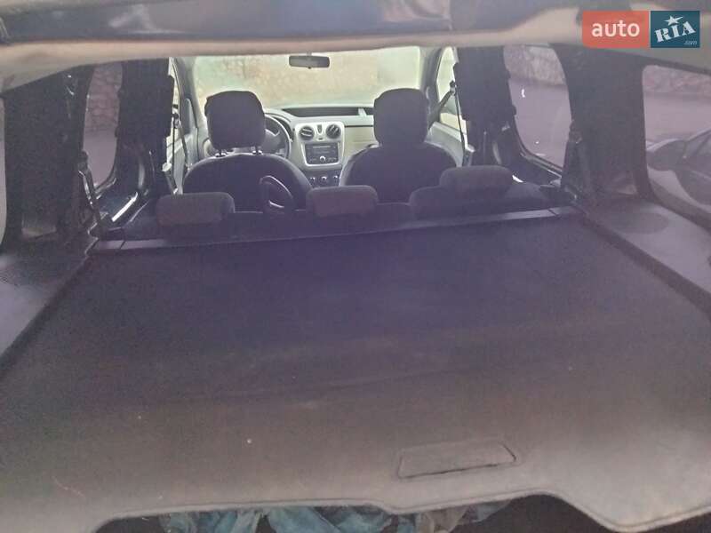 Минивэн Dacia Dokker 2013 в Тернополе