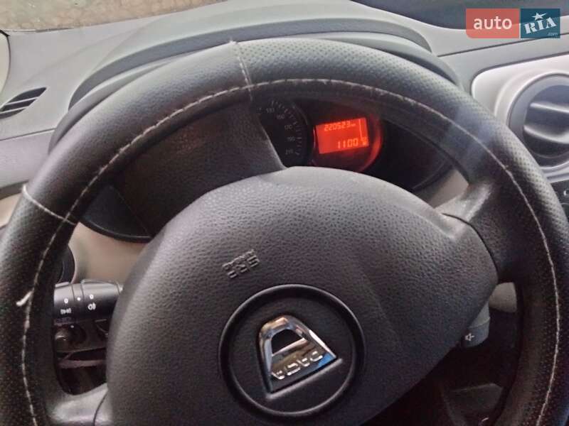 Минивэн Dacia Dokker 2013 в Тернополе