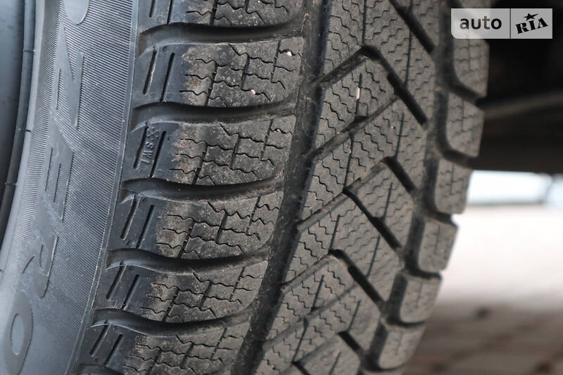 Позашляховик / Кросовер Dacia Duster 2015 в Дрогобичі