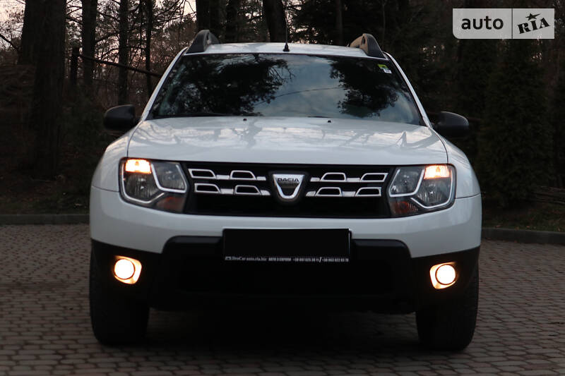 Позашляховик / Кросовер Dacia Duster 2015 в Дрогобичі