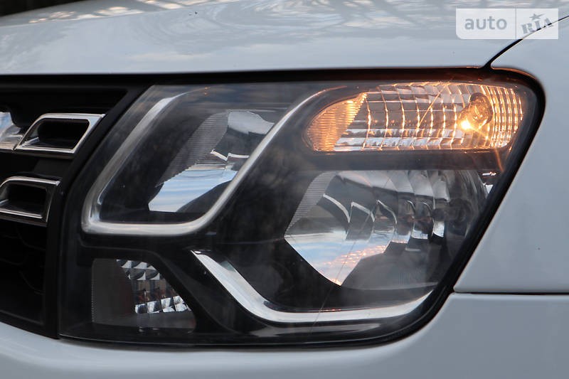 Позашляховик / Кросовер Dacia Duster 2015 в Дрогобичі