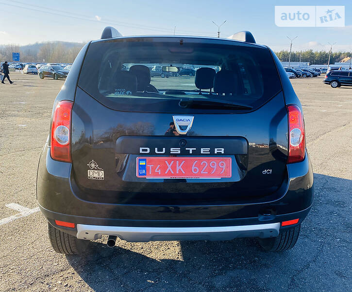Позашляховик / Кросовер Dacia Duster 2011 в Києві