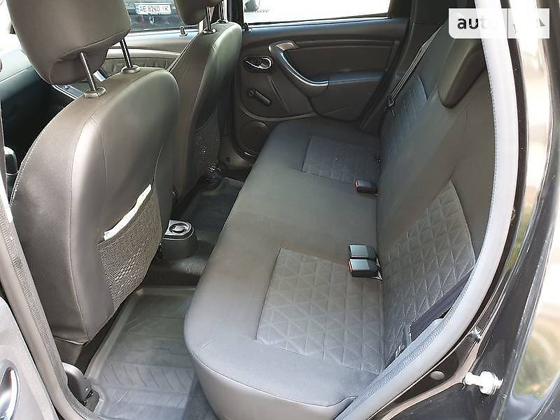 Позашляховик / Кросовер Dacia Duster 2015 в Житомирі