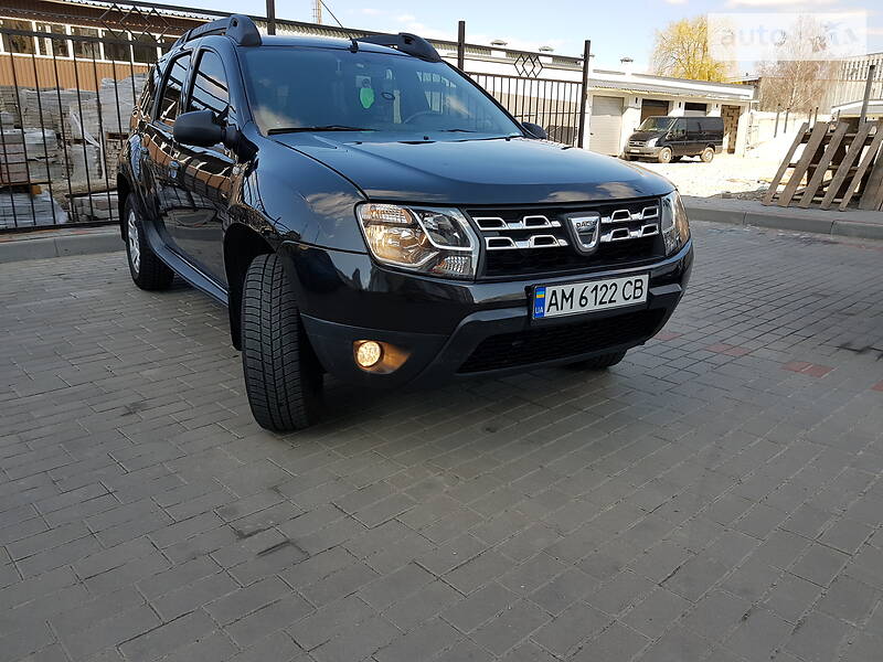 Позашляховик / Кросовер Dacia Duster 2015 в Житомирі