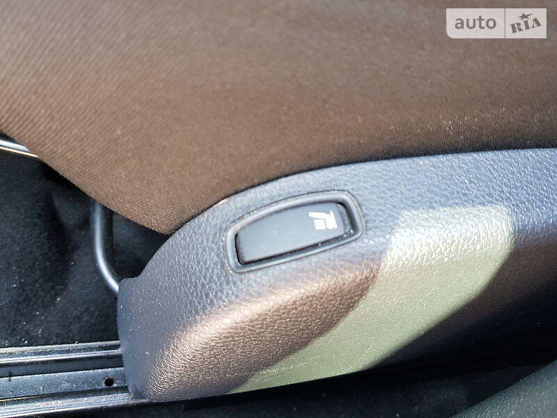 Позашляховик / Кросовер Dacia Duster 2015 в Житомирі