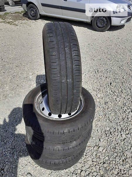 Позашляховик / Кросовер Dacia Duster 2011 в Тернополі