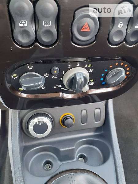 Позашляховик / Кросовер Dacia Duster 2011 в Тернополі