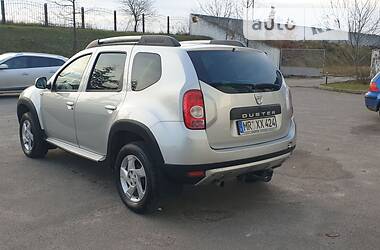 Позашляховик / Кросовер Dacia Duster 2011 в Сумах