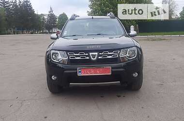 Внедорожник / Кроссовер Dacia Duster 2014 в Новоархангельске