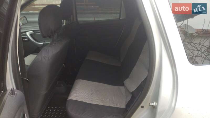 Внедорожник / Кроссовер Dacia Duster 2010 в Новомиргороде