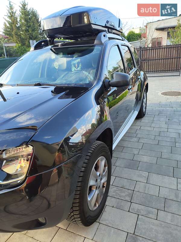 Внедорожник / Кроссовер Dacia Duster 2015 в Надворной