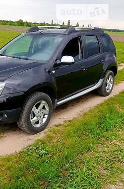 Позашляховик / Кросовер Dacia Duster 2011 в Звенигородці