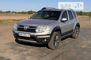 Позашляховик / Кросовер Dacia Duster 2010 в Кролевці