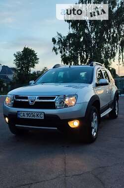 Позашляховик / Кросовер Dacia Duster 2010 в Черкасах