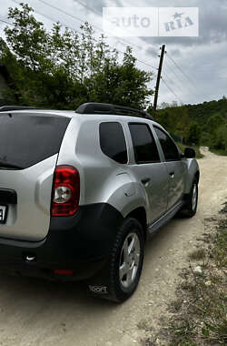 Позашляховик / Кросовер Dacia Duster 2011 в Заліщиках