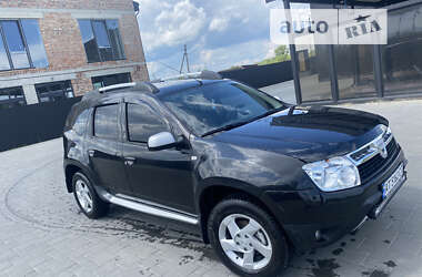 Позашляховик / Кросовер Dacia Duster 2011 в Івано-Франківську