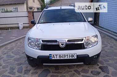 Внедорожник / Кроссовер Dacia Duster 2010 в Снятине