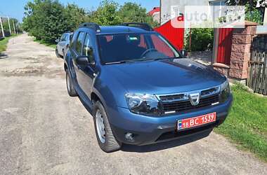 Позашляховик / Кросовер Dacia Duster 2010 в Радивиліві