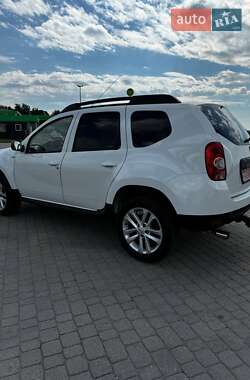 Внедорожник / Кроссовер Dacia Duster 2011 в 