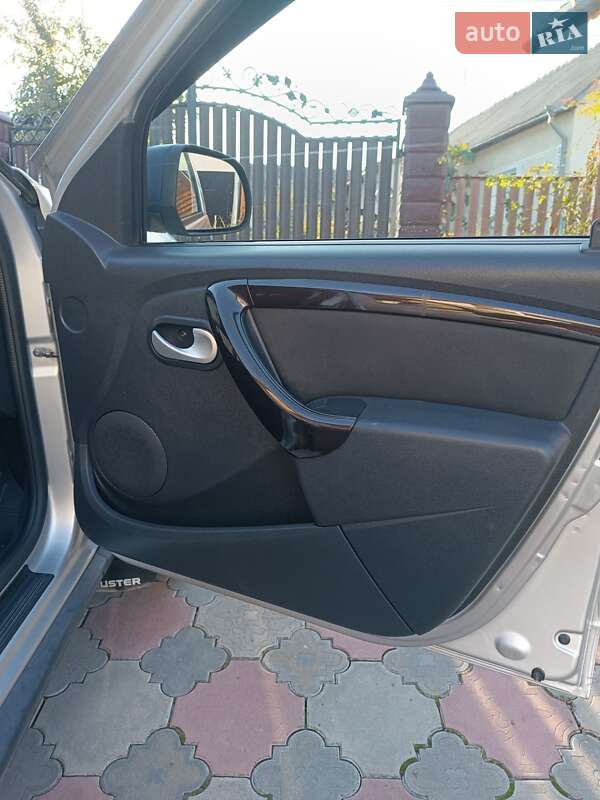 Внедорожник / Кроссовер Dacia Duster 2010 в Тернополе