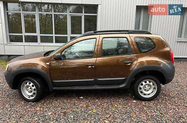 Внедорожник / Кроссовер Dacia Duster 2011 в 
