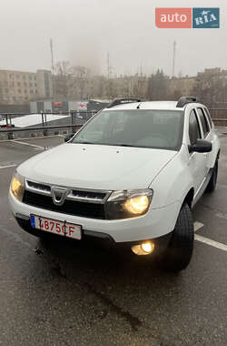 Внедорожник / Кроссовер Dacia Duster 2013 в Киеве