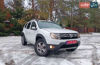 Позашляховик / Кросовер Dacia Duster 2015 в Харкові