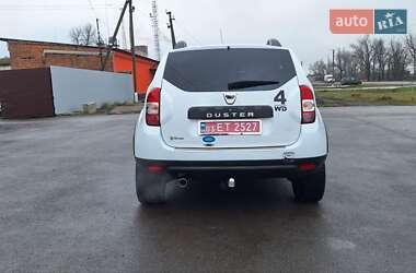 Внедорожник / Кроссовер Dacia Duster 2015 в Новоархангельске