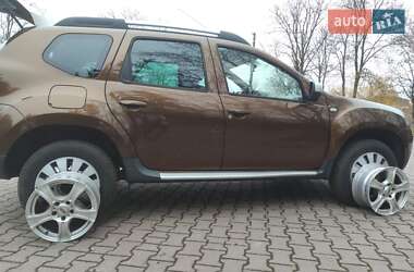 Позашляховик / Кросовер Dacia Duster 2010 в Миргороді