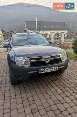 Внедорожник / Кроссовер Dacia Duster 2012 в Сваляве