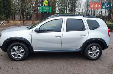 Позашляховик / Кросовер Dacia Duster 2015 в Дубні