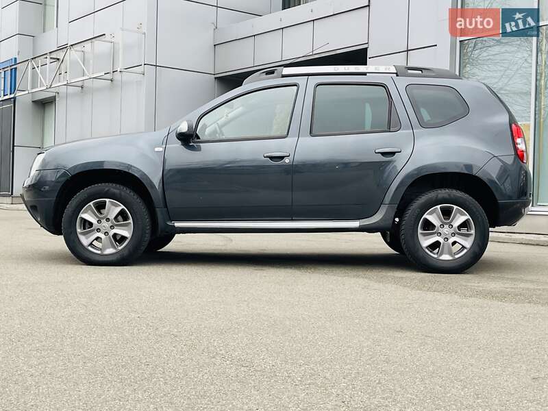 Внедорожник / Кроссовер Dacia Duster 2014 в Киеве