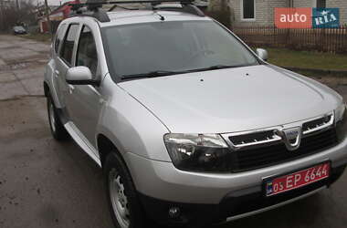 Позашляховик / Кросовер Dacia Duster 2011 в Чернігові