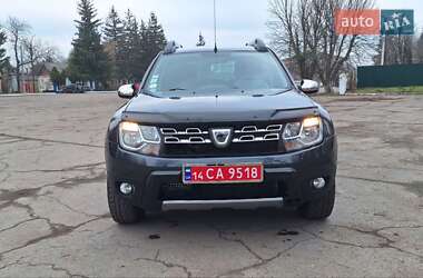 Внедорожник / Кроссовер Dacia Duster 2015 в Новоархангельске