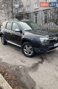 Внедорожник / Кроссовер Dacia Duster 2012 в 