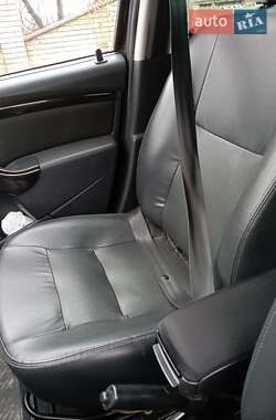 Внедорожник / Кроссовер Dacia Duster 2010 в 