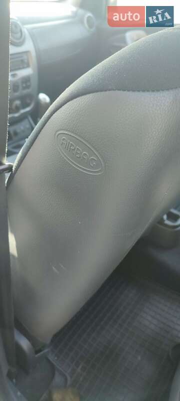 Позашляховик / Кросовер Dacia Duster 2011 в Тернополі