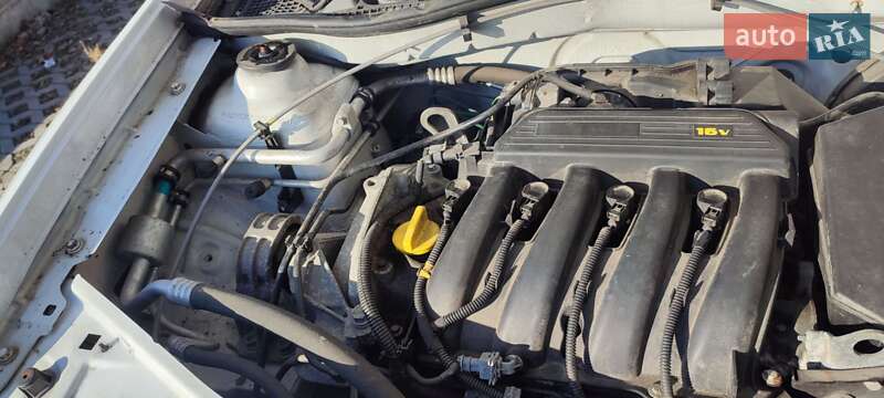 Позашляховик / Кросовер Dacia Duster 2011 в Тернополі