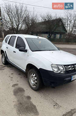 Внедорожник / Кроссовер Dacia Duster 2015 в Теофиполе