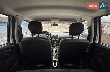 Внедорожник / Кроссовер Dacia Duster 2011 в 