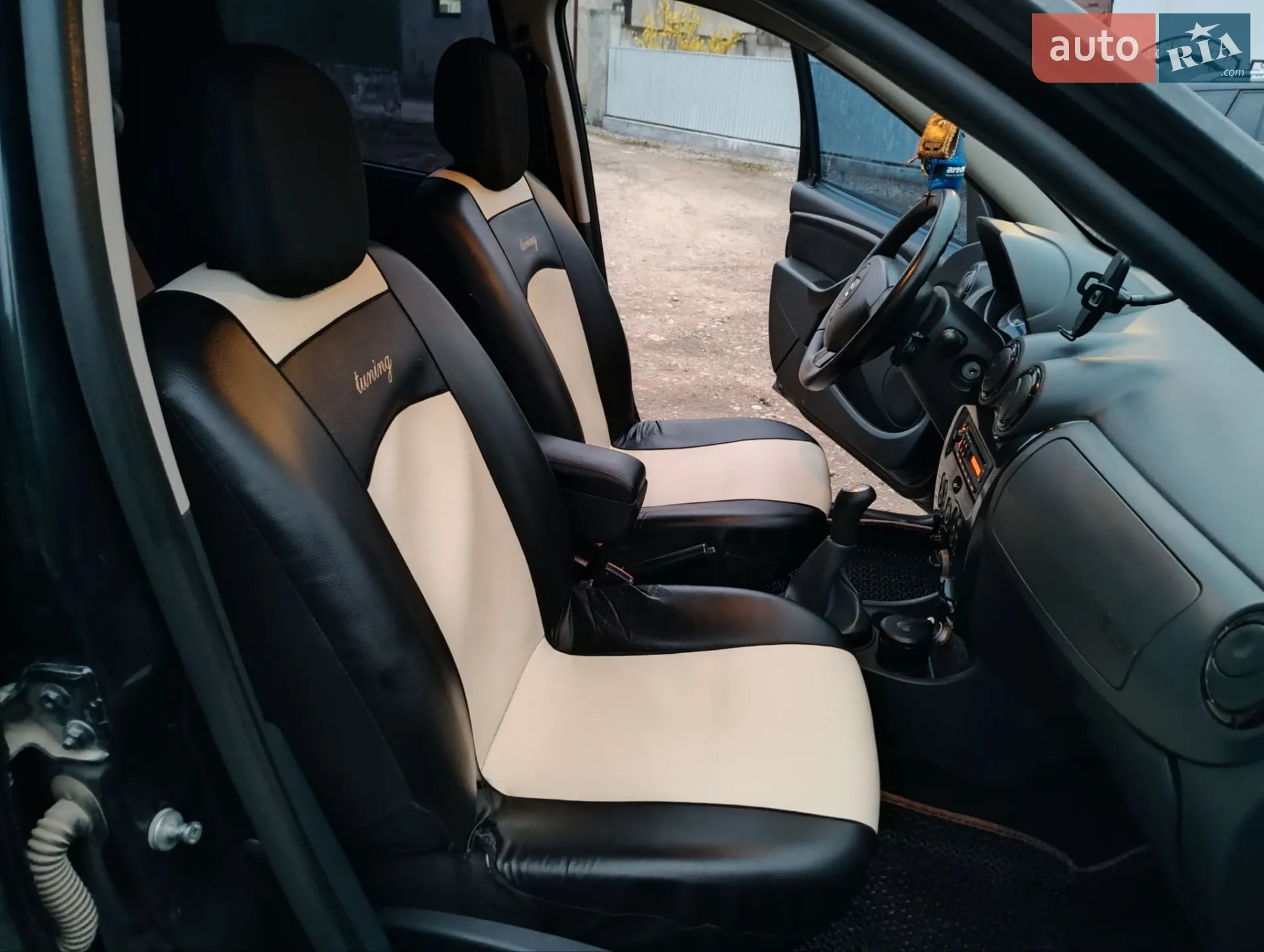 2011 Dacia Duster - мініатюра 4
