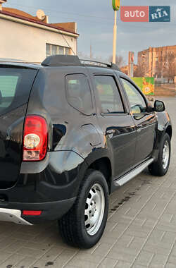 Внедорожник / Кроссовер Dacia Duster 2011 в 