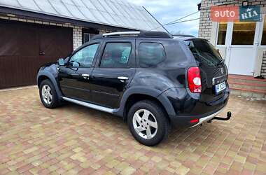 Внедорожник / Кроссовер Dacia Duster 2012 в 