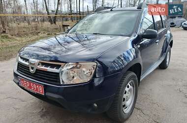 Позашляховик / Кросовер Dacia Duster 2012 в 