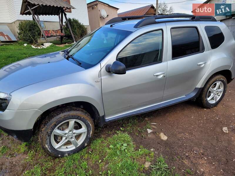 Позашляховик / Кросовер Dacia Duster 2012 в Рожнятові